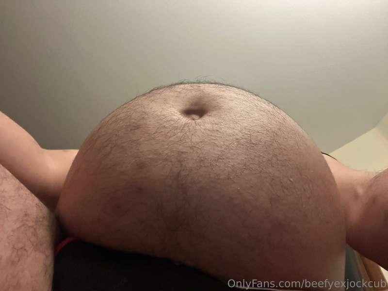 beefyexjockcub image #1