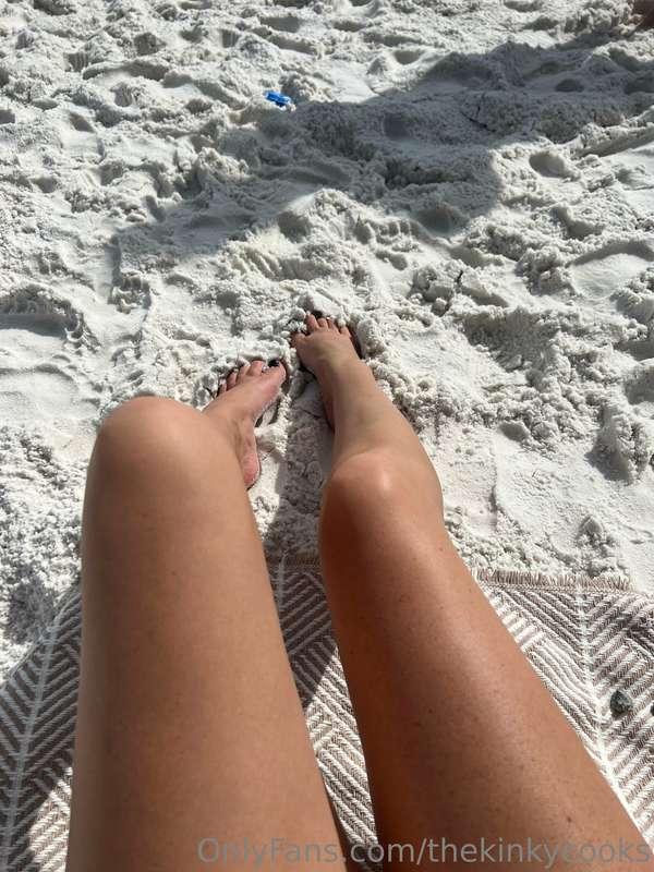 Some feet😜