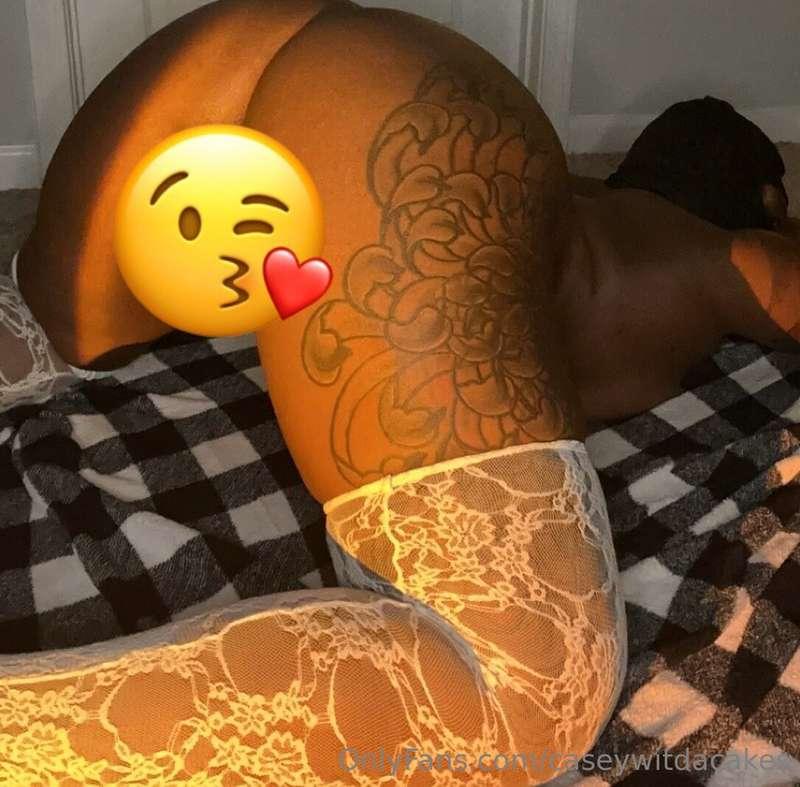 Solo videos 🥰 watch me play. Message me for the video