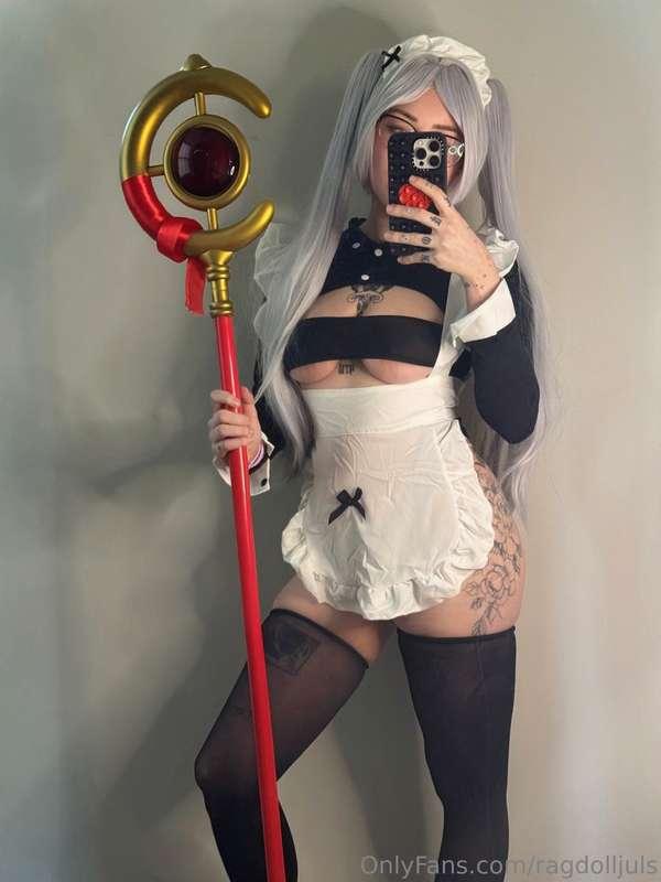 some more maid Frieren ⋆𐙚₊˚⊹♡make sure to send me any cospla..