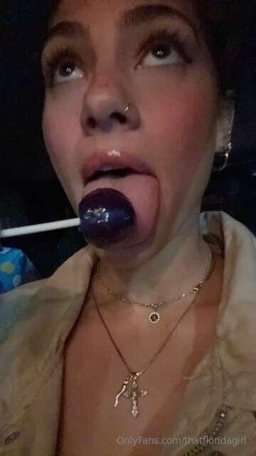 soo how many licks does it take??👅