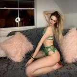 emmbellaxo