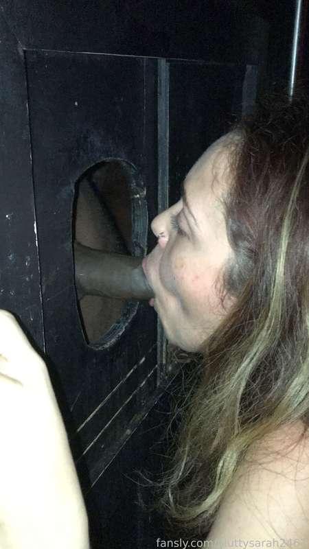 sluttysarah2467 image #5
