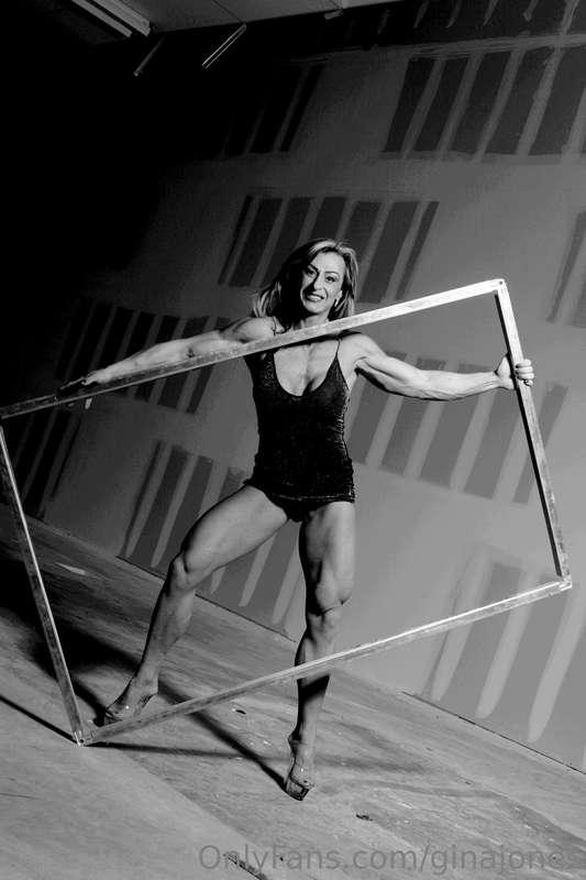 ginajones image #4