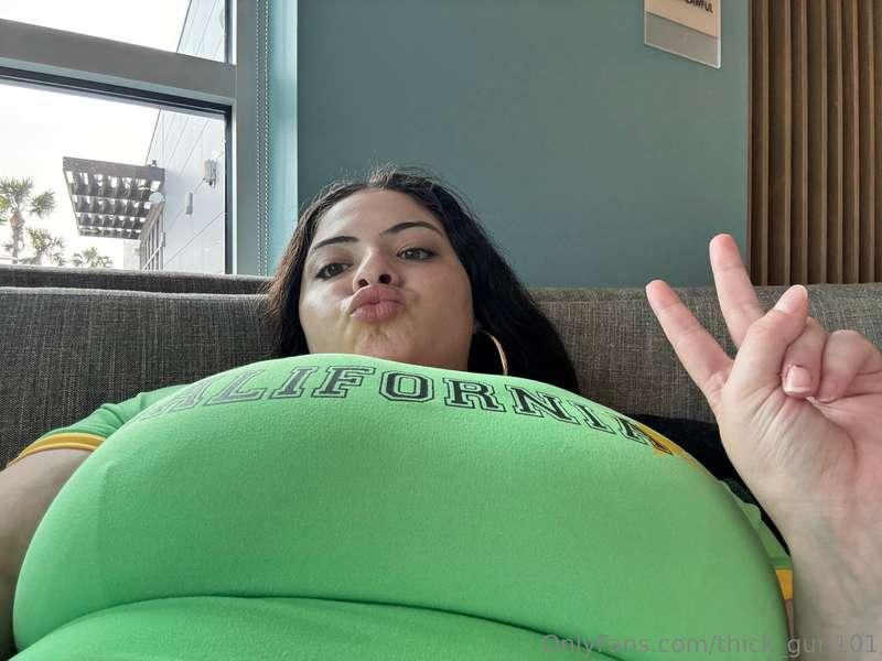 thick_gurl101 image #2