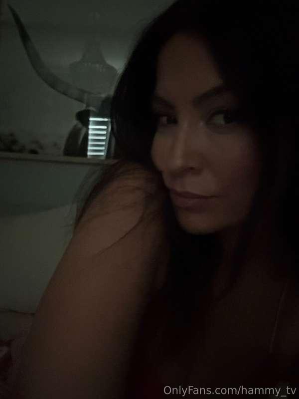 Can't sleep...cum play😘