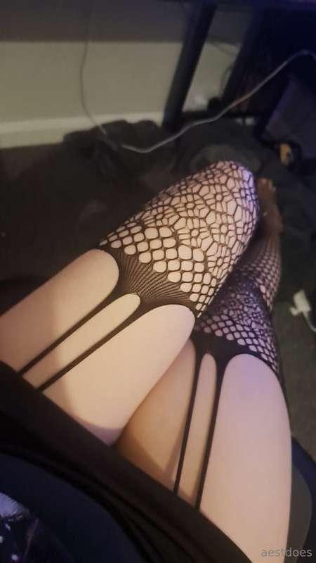 I hear we like fishnets