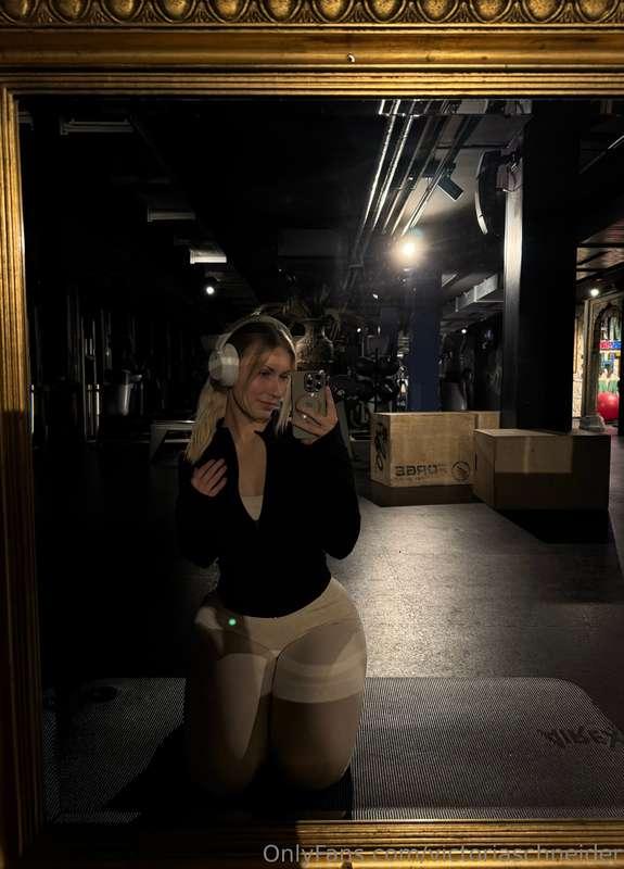 Late night session 🥵