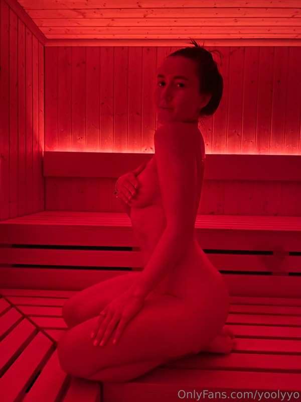 Hot & naughty👀😈