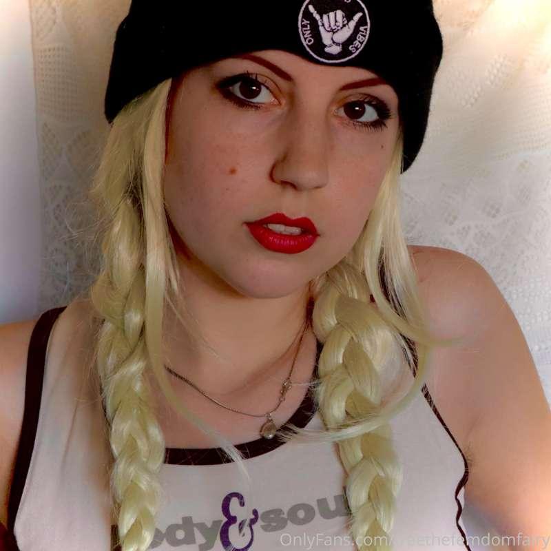 @thefemdomfairy