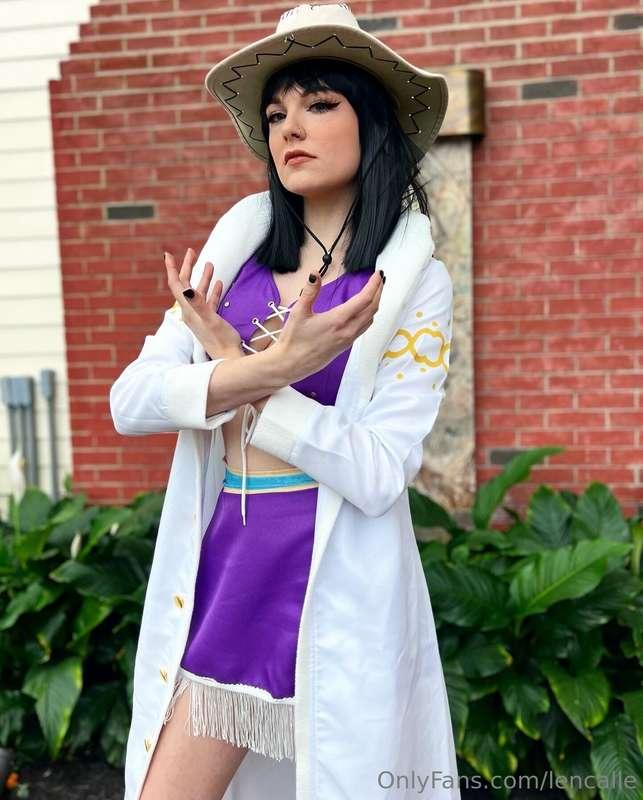 I was Nico Robin! I also did a spicy Nico Robin look too tha..