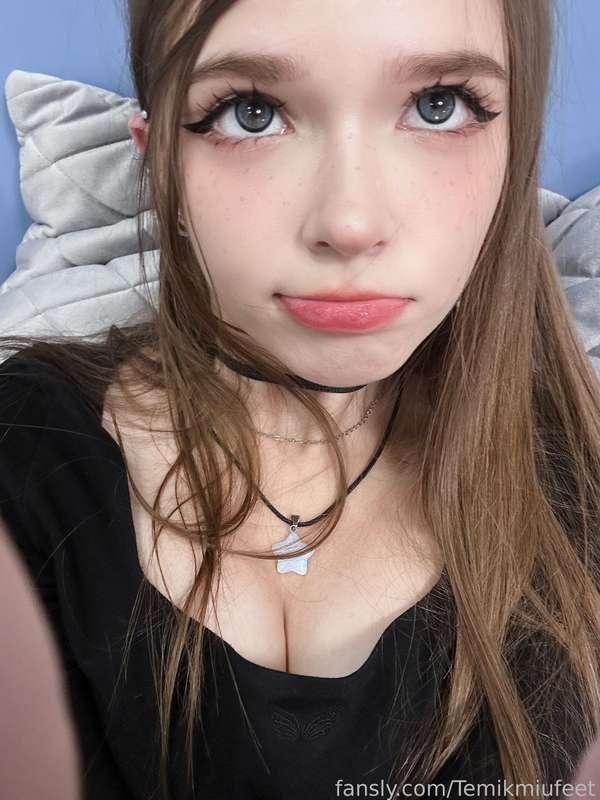 temikmiufeet image #2