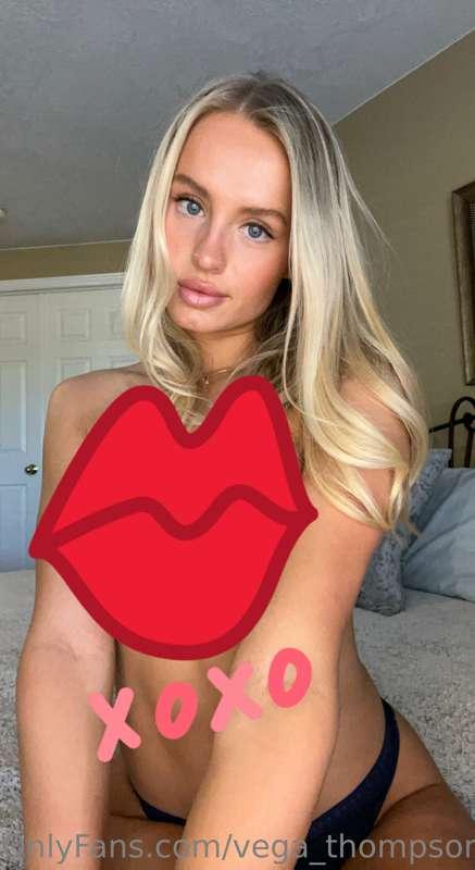 Come give me a kiss 😘💋