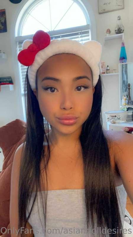 i love my headband and my pussy being filled 🫠😜🤩