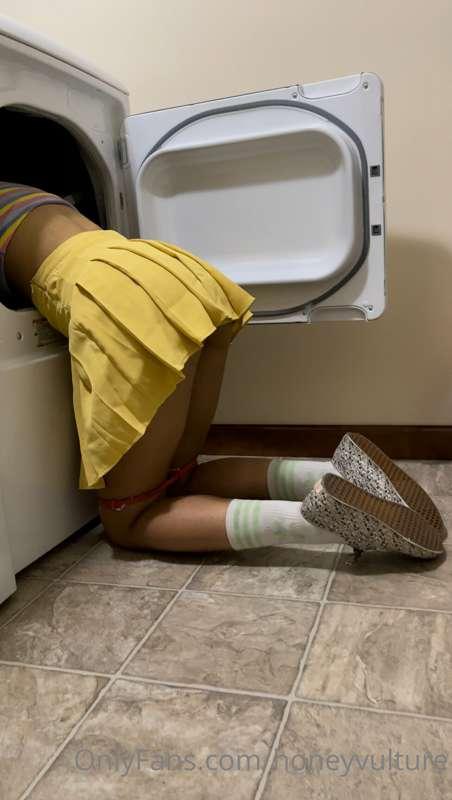 Help me with the laundry? 🥺