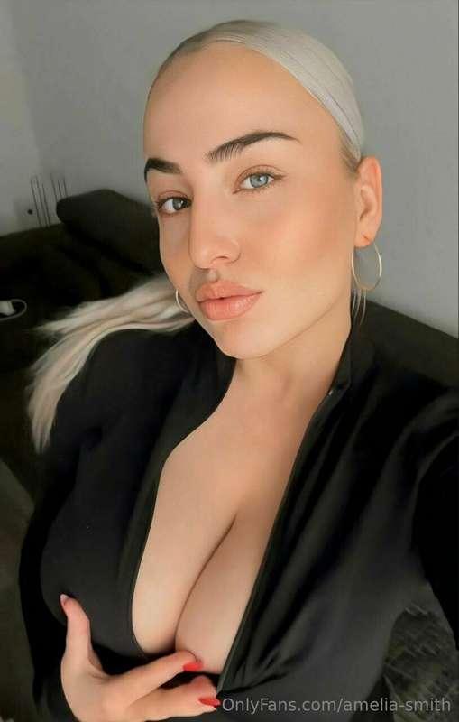 say hi😇
