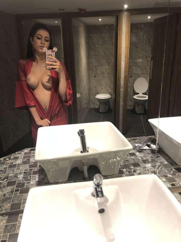 REQUEST: Lanta the Lady in red! ♥️ Hope you love these!
Keep..