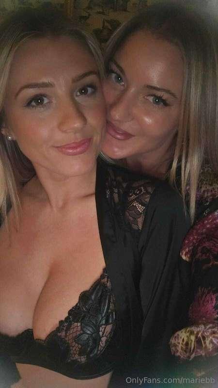 Always so good to be with my sister 🤩😍💋