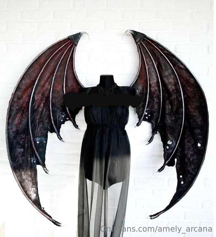 Can you believe it? I saw an ad for these succubus wings on ..