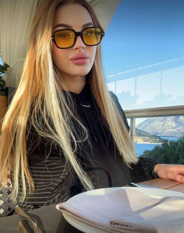 Starting the day in a beautiful place with a breakfast that'..