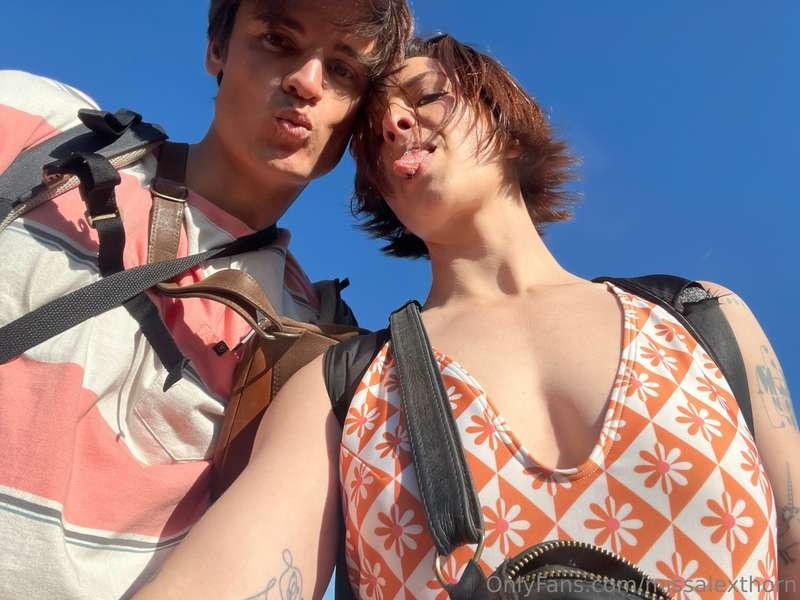 🌊🔥🍑💦👣East London Exploration 