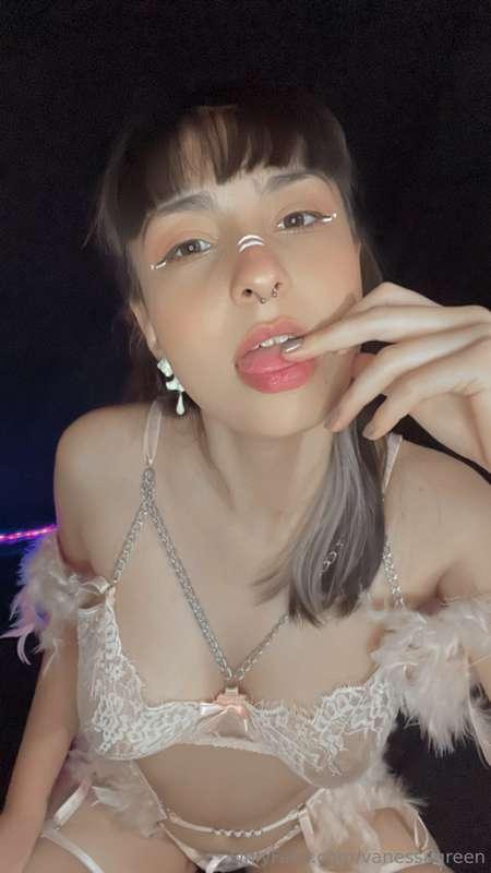 your angel can be naughty sometimes 😇