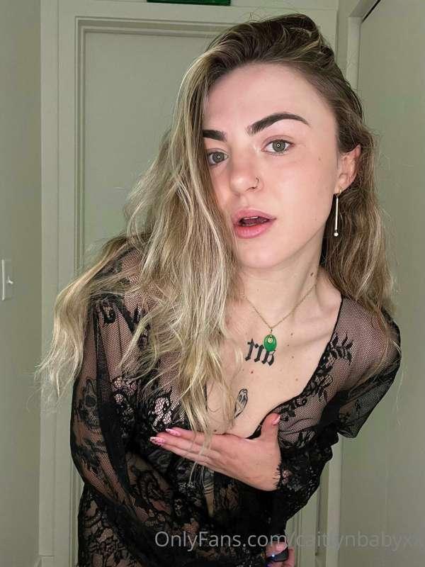 Want to watch me strip? 🤭