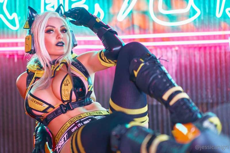 jessicanigri image #0