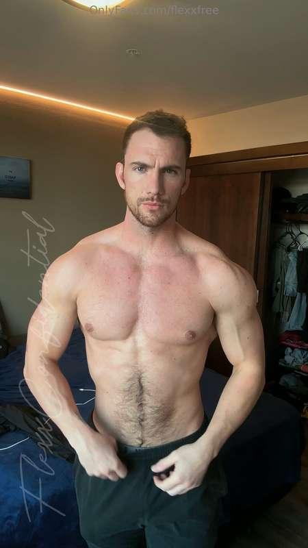 Think you can handle more?Click here for all my explicit con..