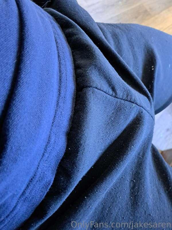 The Tuesday bulge and some of my feet ☺️