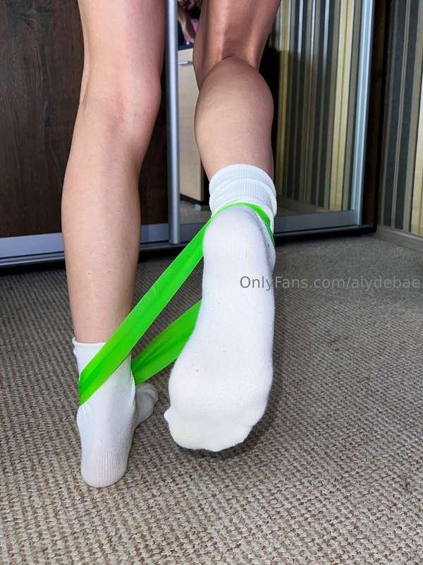 alydebae image #0