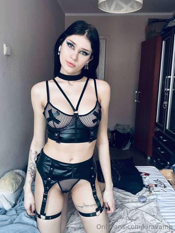 Do you ever fantasize about me in your dreams? 🌙💭