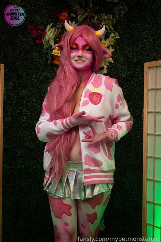mypetmonstergirl image #1