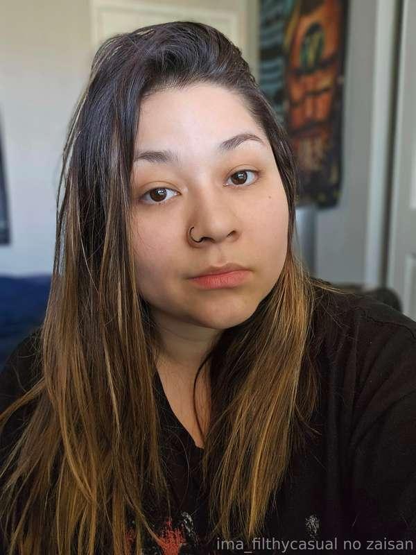 No makeup. No filter. Just vibes. 🙂