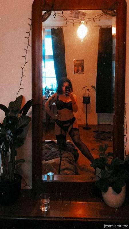 jestmismutno image #0