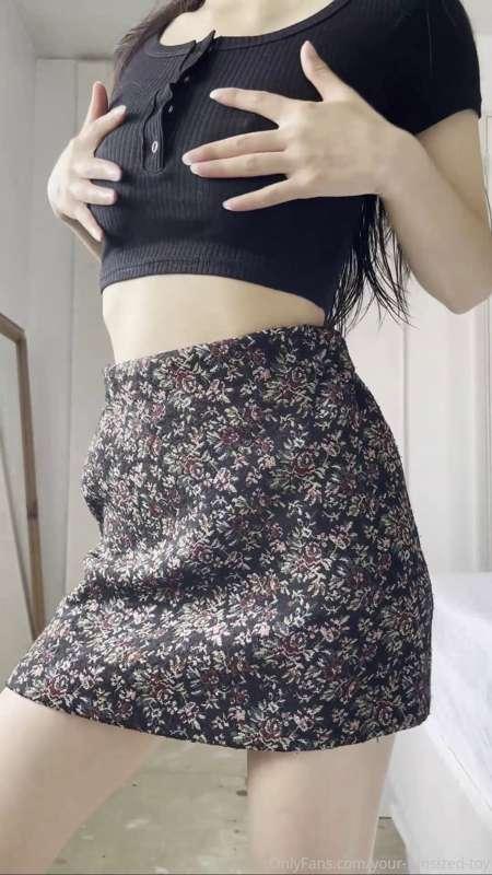 New video to be posted on my paid page tomorrow! www.onlyfan..