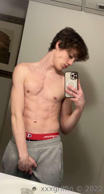 Hope you’ve been good! 

Unlock and I’ll drop my sweats so y..