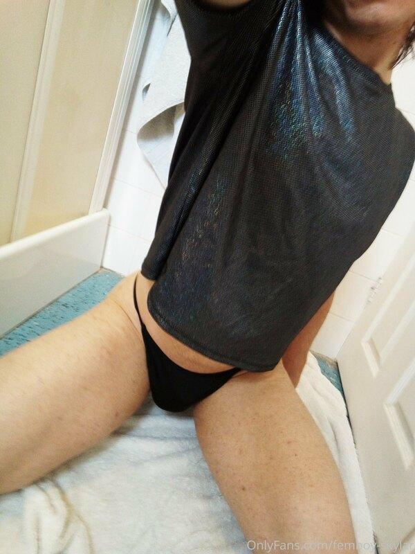 Got free time to play around a little bit and dress up mmm t..