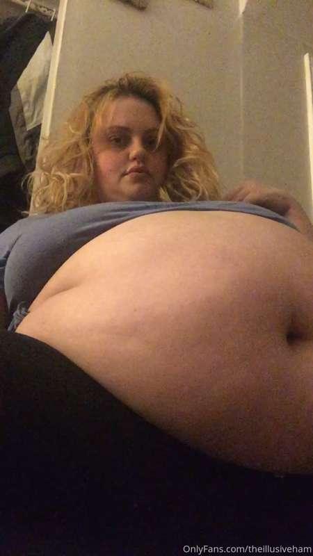 Do I look as full as I feel right now?