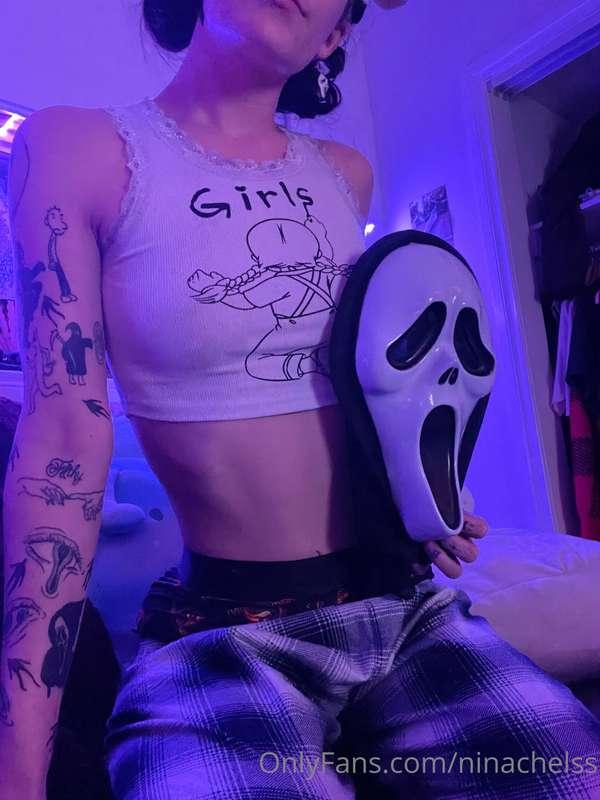 happy friday the 13th <33 

still wait to get railed by some..