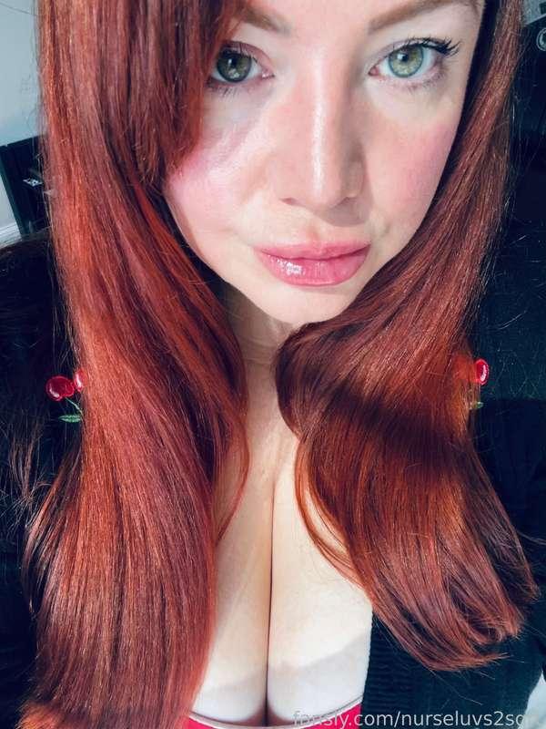 I need my throat fucked before work tonight 🤔
#throatgoat #fucktoy #fyp #redhead #cumslut 