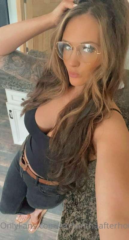 In case you missed my face on Twitter 💕 It's sooo hot today...