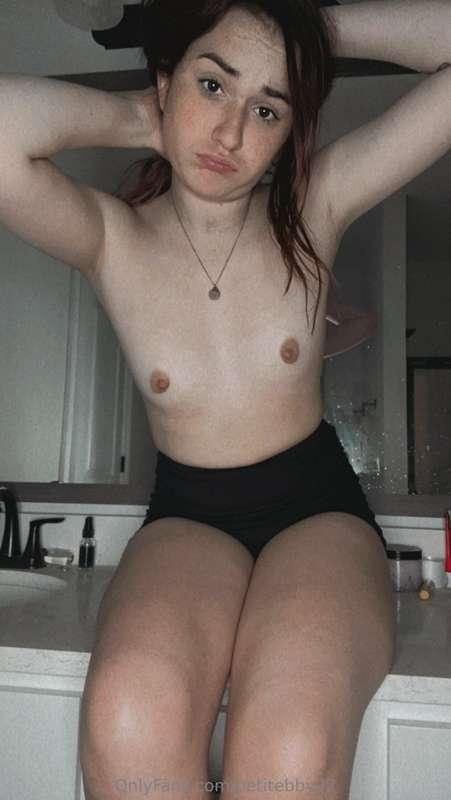 petitebby22 image #4