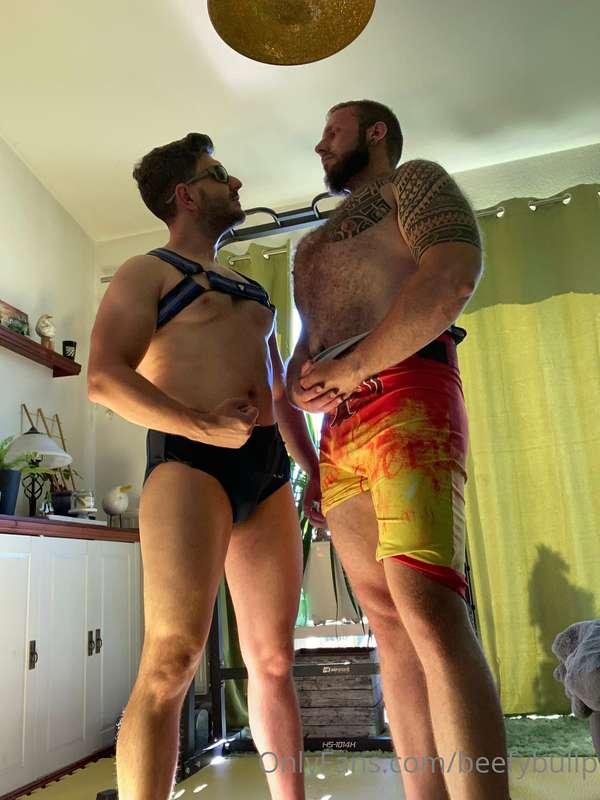 Hey my friends 💪🏼 sweet muscle boy Zack wanted a Revanche 👅💪..