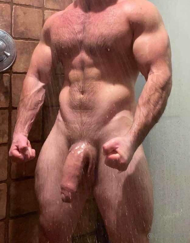 👊 **HUNG BIG ALPHA👊
@jack_carlson
Dominant 😈Hot 🥵 Gay 🌈 Euro..