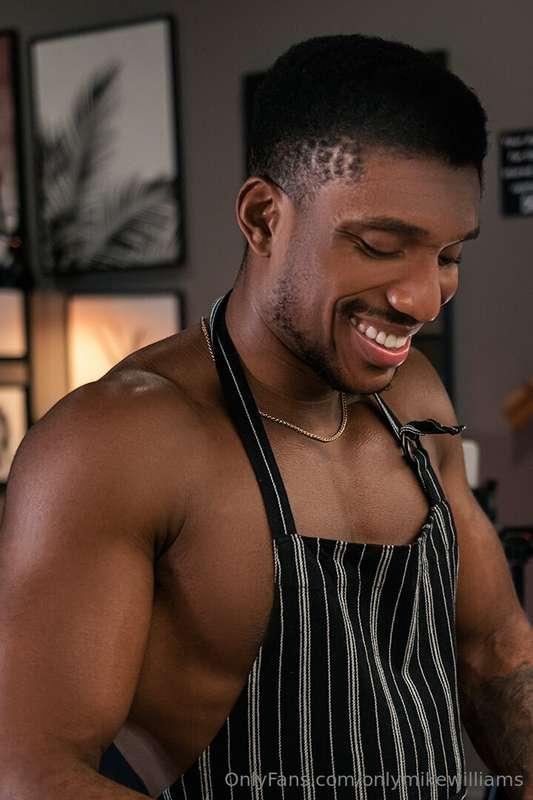 Did you know Shan is a photographer too? she took some pics ..