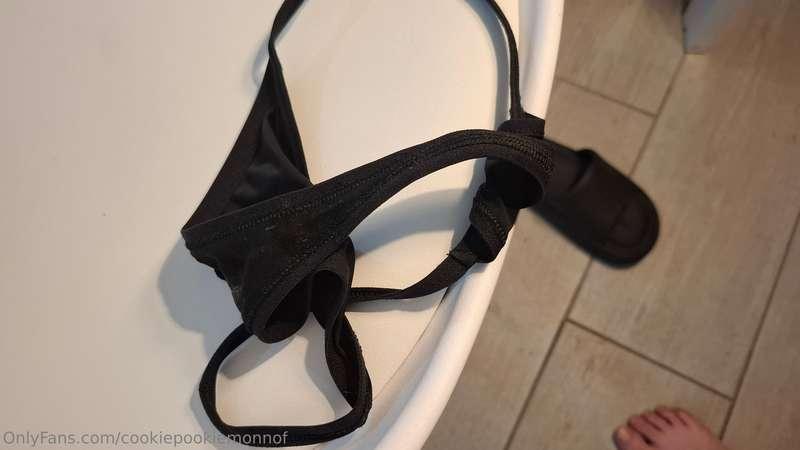Are you as wet as I?