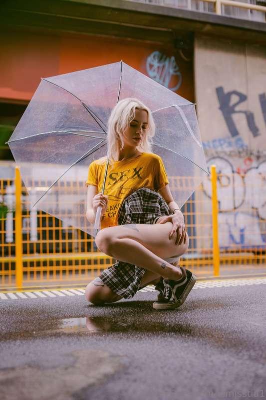 lilmisstia1 image #0