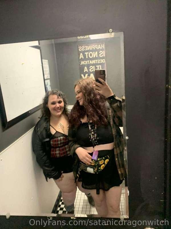 Fun in the bar bathroom @bustybbgirl