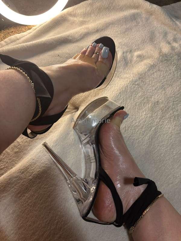 I love wearing heels for you! 